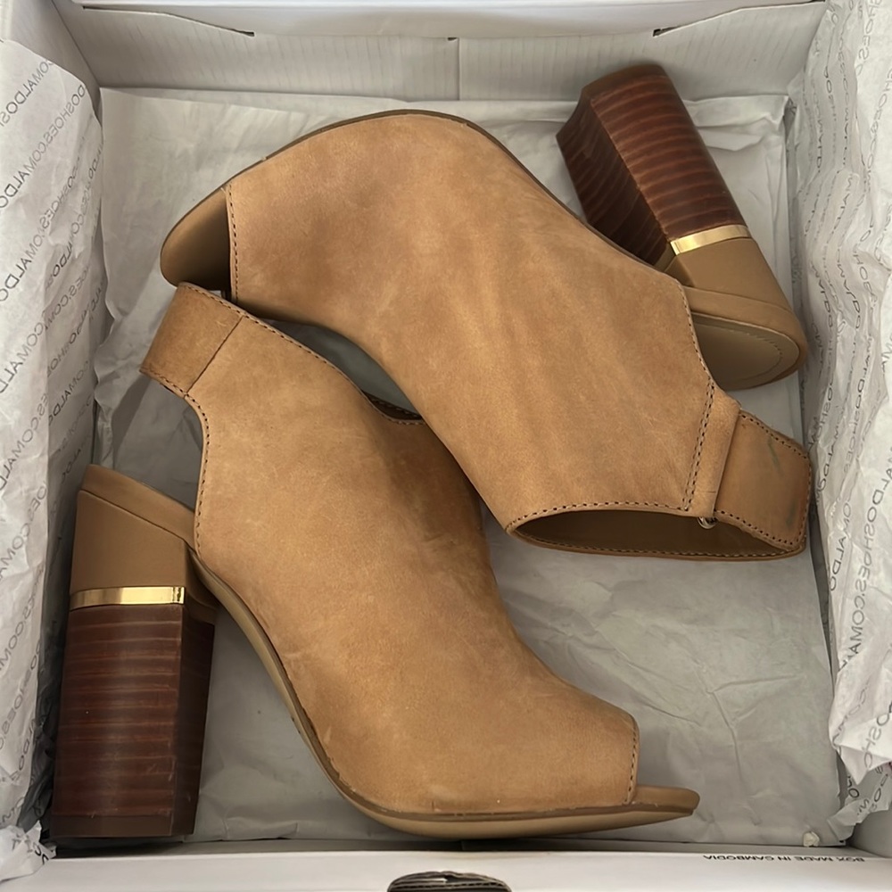 Also heels